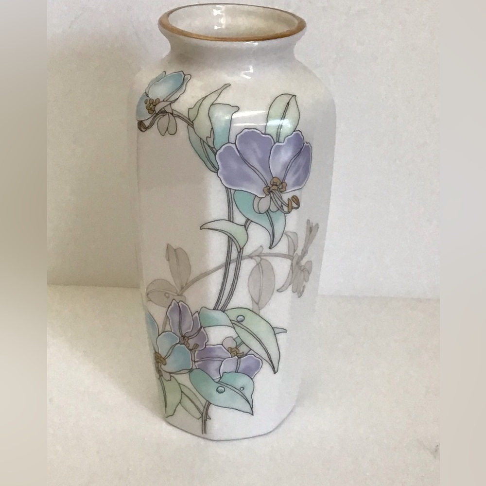 Vintage Shibata Japan Vase.